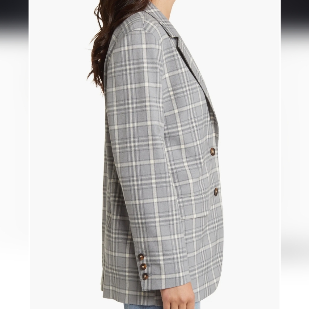 Treasure & Bond Women's  Oversized Gray Plaid Blazer - Picture 3 of 11